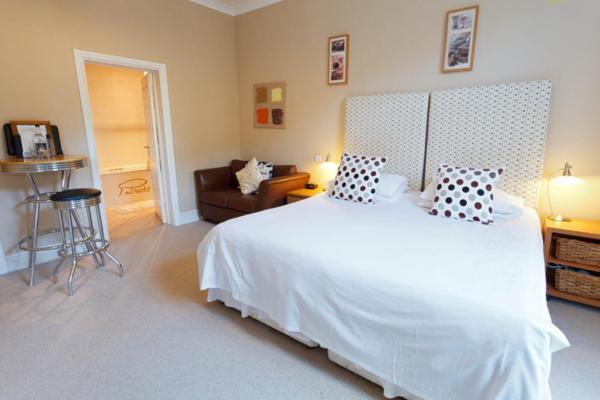 Patricks With Rooms The Mumbles Dış mekan fotoğraf